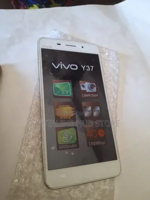 Vivo Y37 16 GB Gold