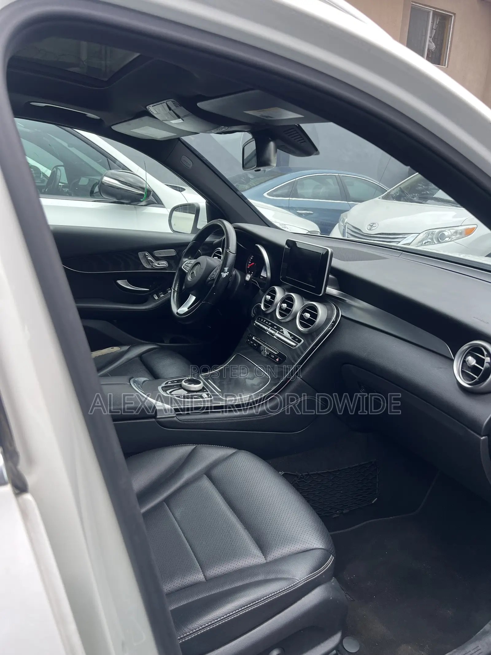 Mercedes-Benz GLC-Class 2017 White