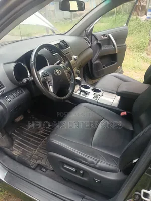 Toyota Highlander 2011 Gray