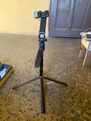 Phone Tracking Tripod