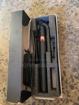 Phone Tracking Tripod