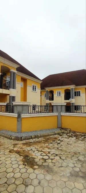 2bdrm Block of Flats in Karu for rent