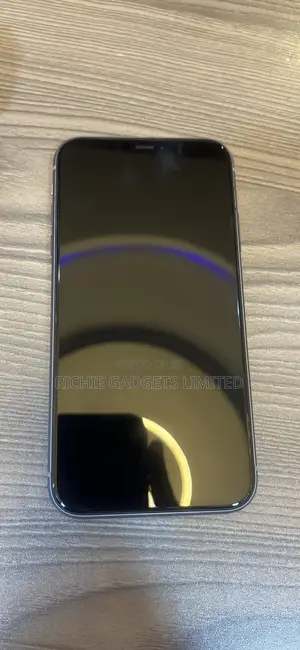 Apple iPhone 11 64 GB Purple