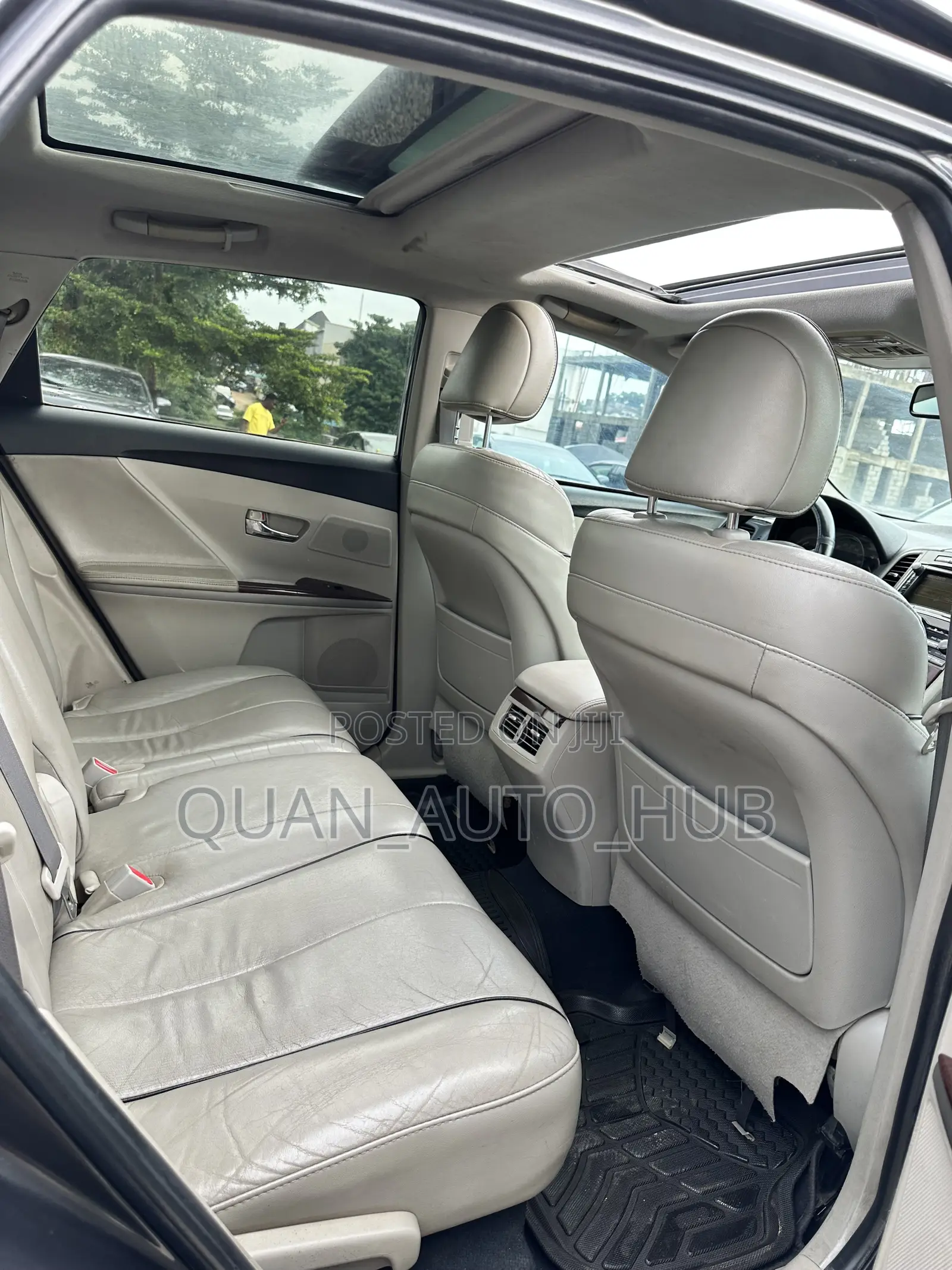 Toyota Venza V6 2011 Gray