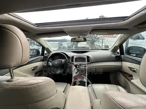 Toyota Venza V6 2011 Gray