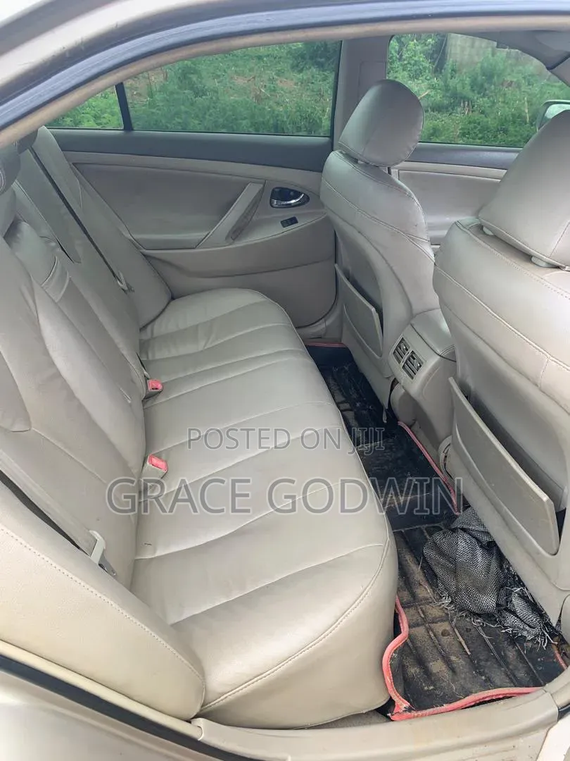 Toyota Camry 2008 Gold