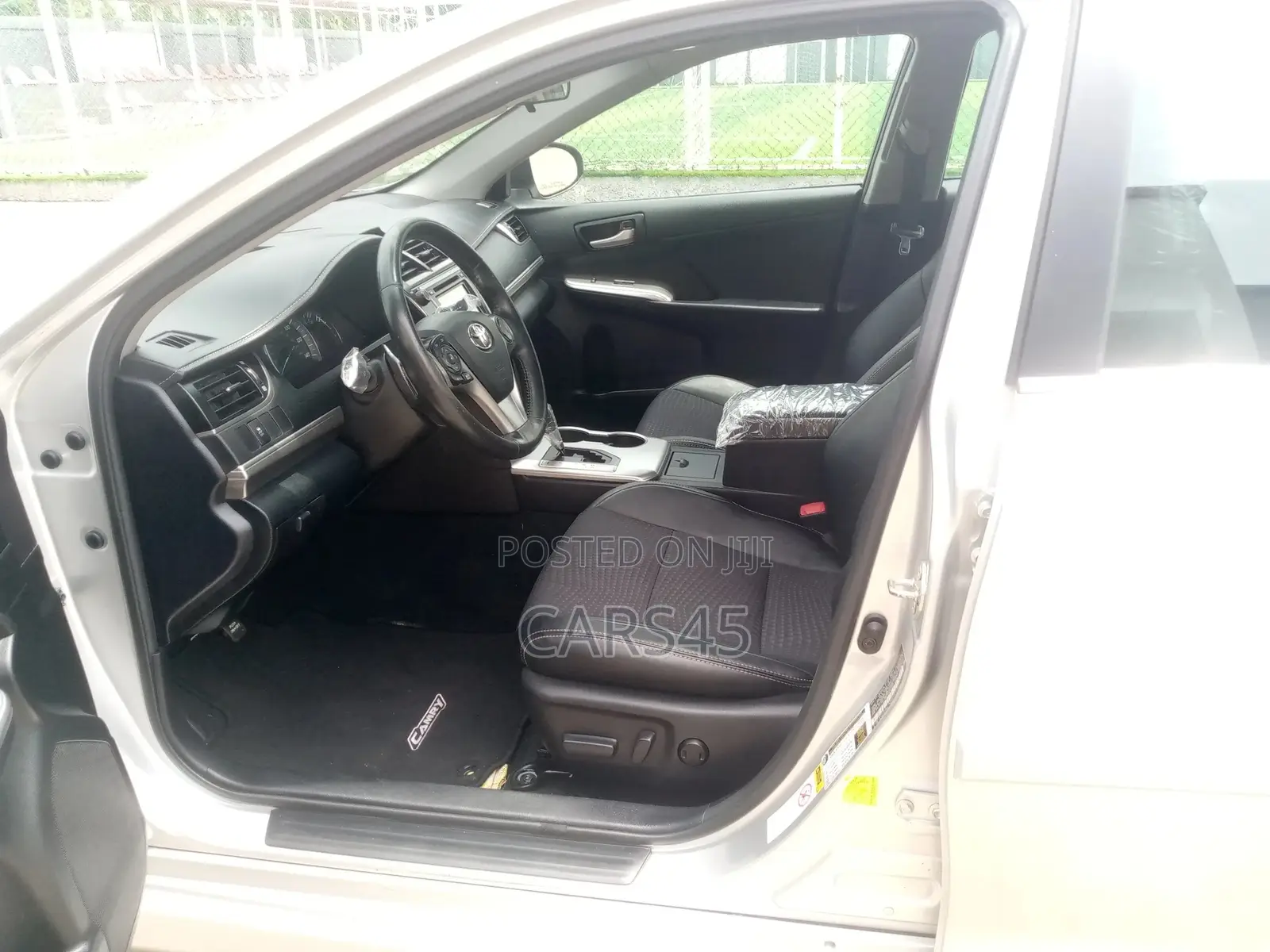 Toyota Camry 2014 Silver