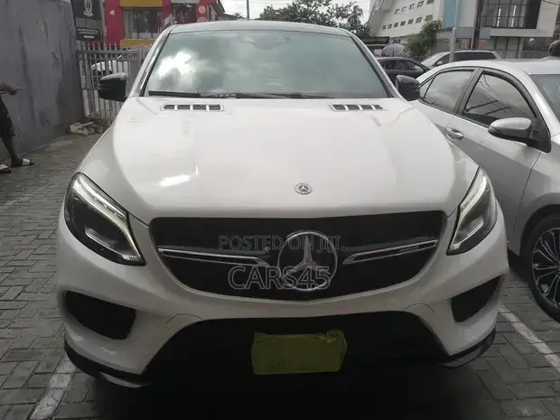 Mercedes-Benz GLE-Class 2018 Black