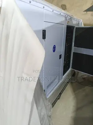 Powerful Perkins 200kVA Soundproof Gen Set