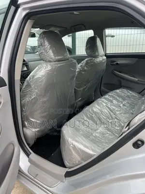 Toyota Corolla 2013 Silver