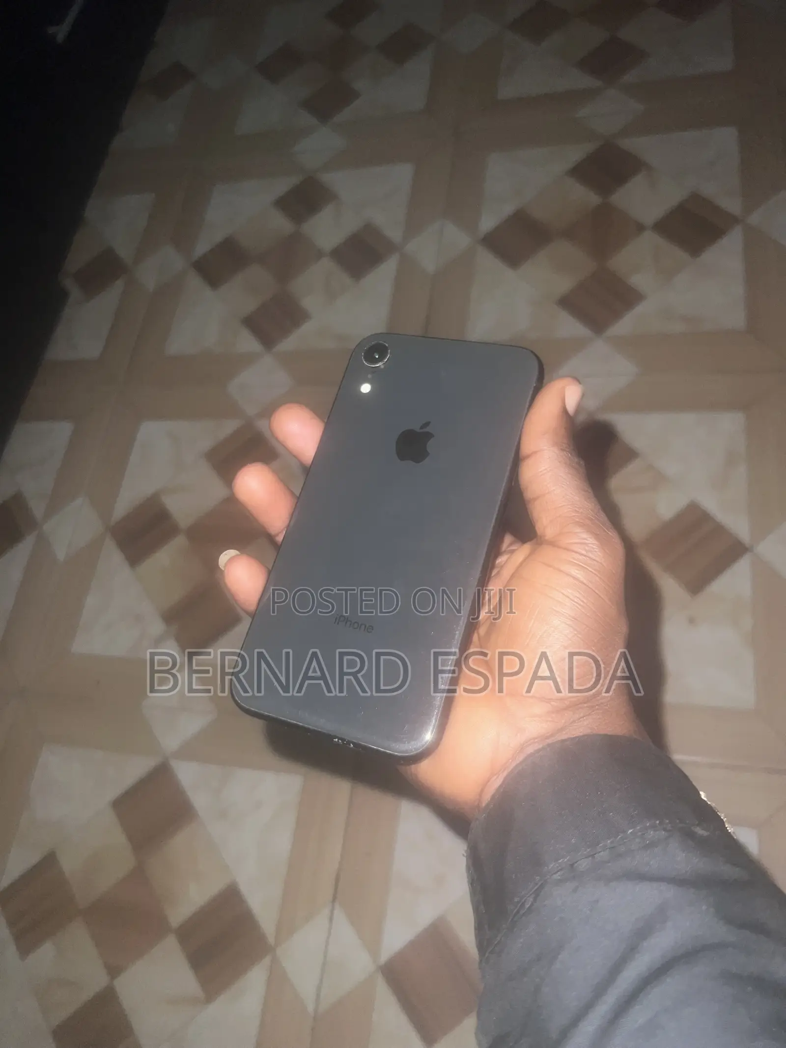 Apple iPhone XR 64 GB