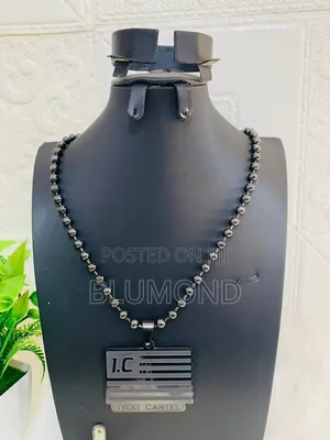 Iyoo Cartel Necklace