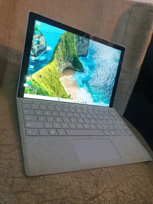 Laptop Microsoft Surface Book 2 16GB Intel Core i7 SSD 256GB
