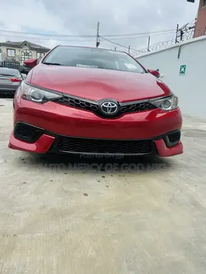Toyota Corolla 2017 Red