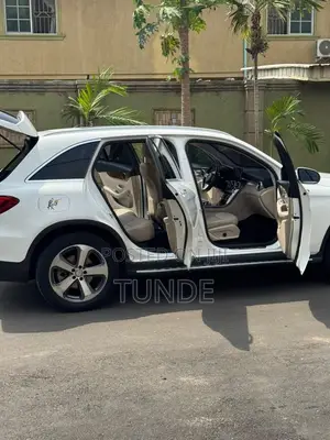 Mercedes-Benz GLC-Class 2016 White