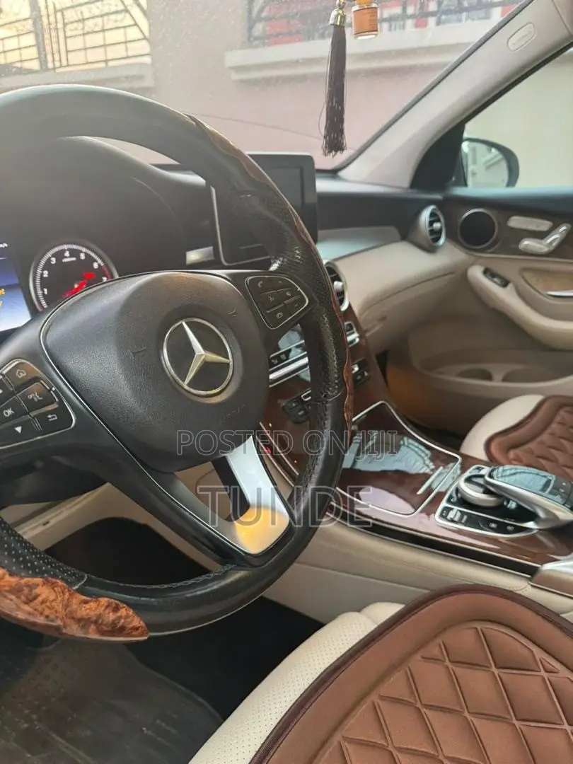 Mercedes-Benz GLC-Class 2016 White