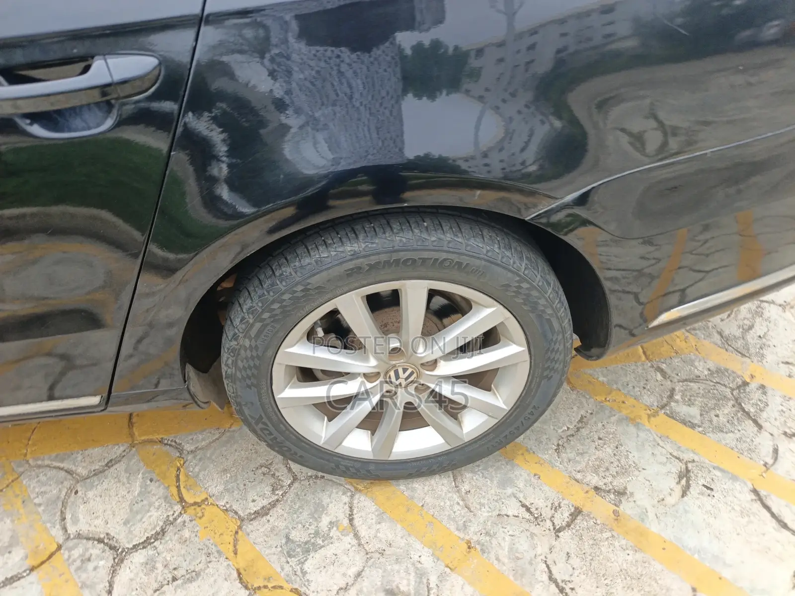 Volkswagen Passat 2012 Black