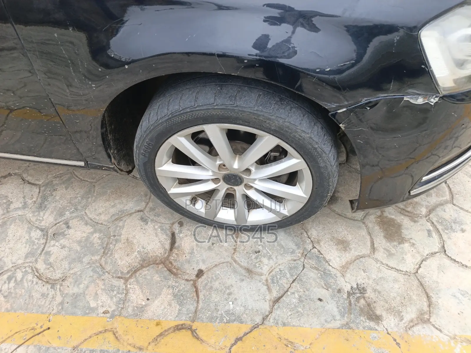 Volkswagen Passat 2012 Black