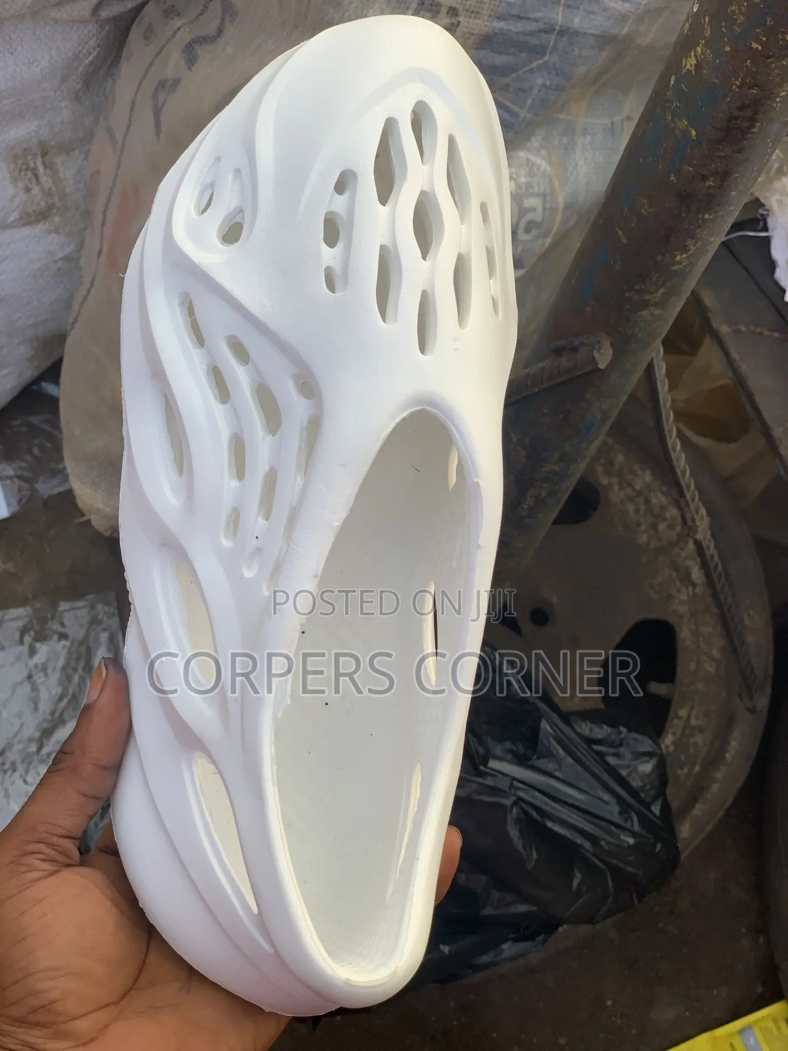 Rubber Shoe