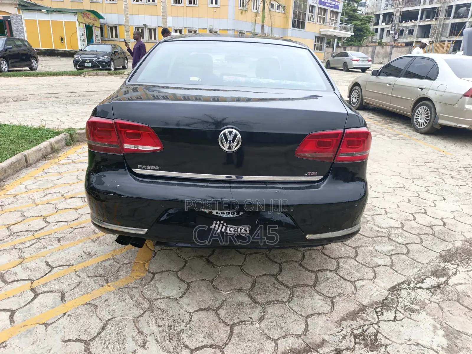 Volkswagen Passat 2012 Black