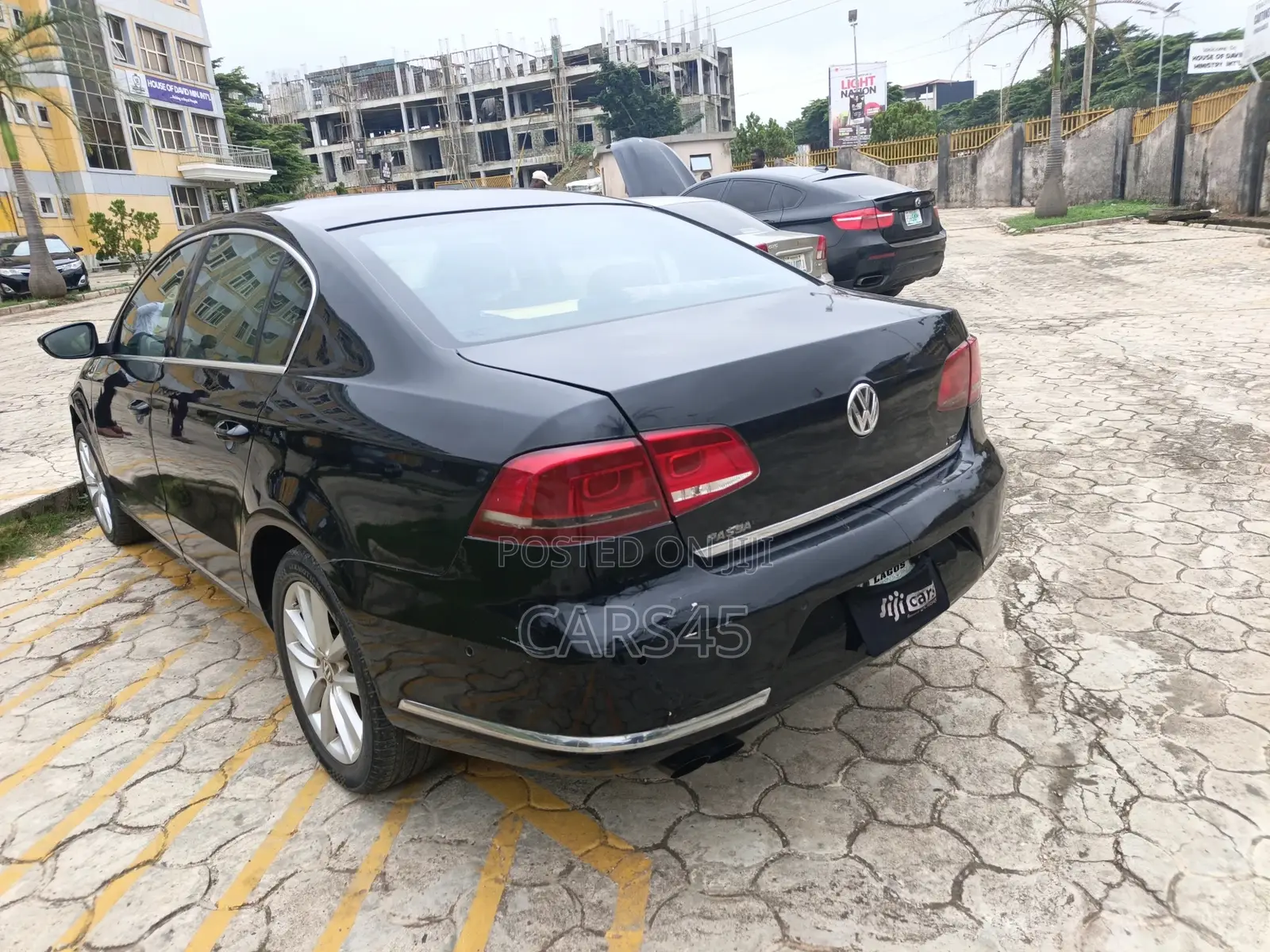 Volkswagen Passat 2012 Black