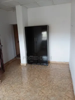 Studio Apartment in Agodi for rent