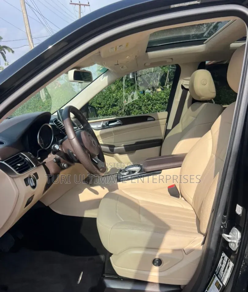 Mercedes-Benz GLE-Class 2017 Black