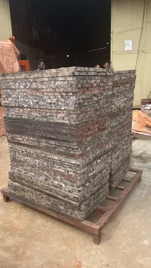 Brick Fibre Pallet