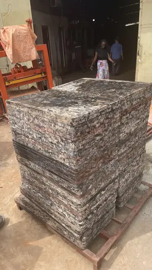 Brick Fibre Pallet
