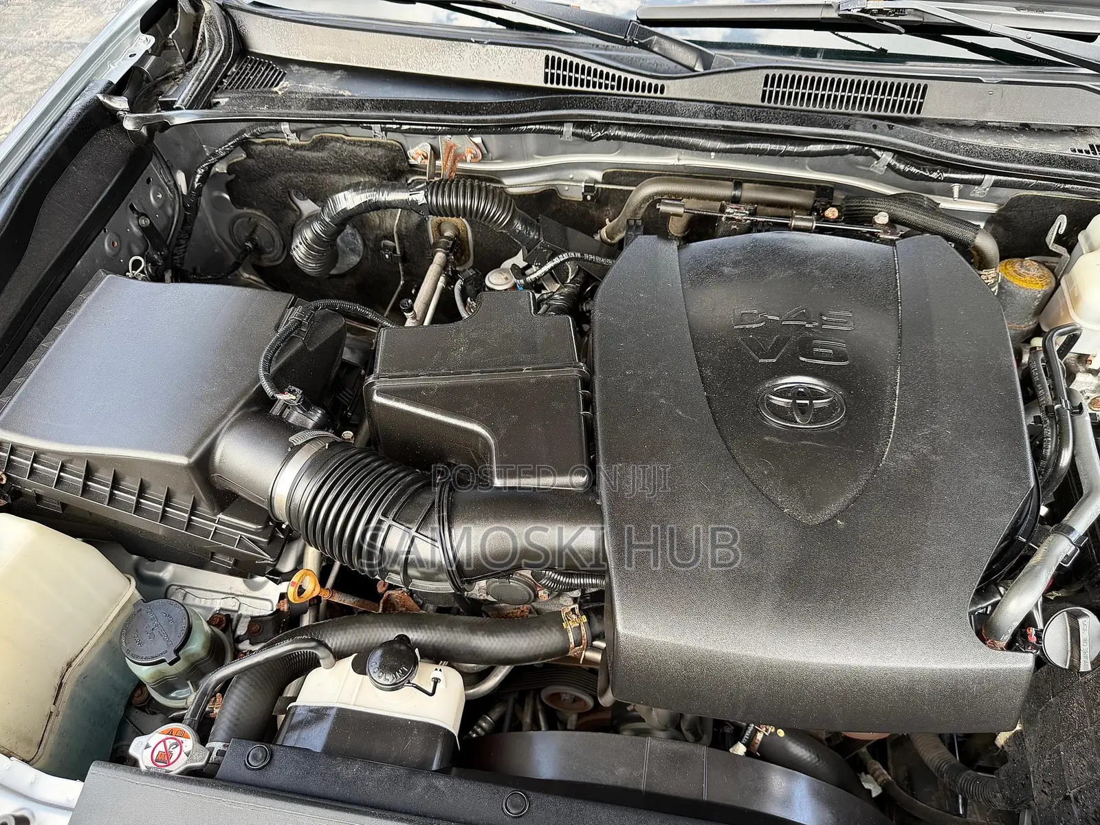 Toyota Tacoma 2018 Silver