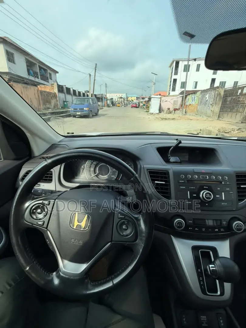 Honda CR-V 2013 White