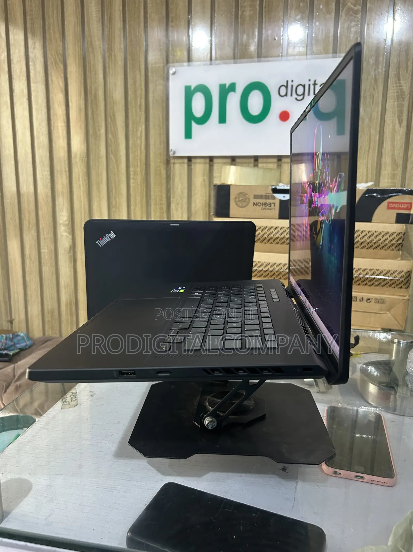 Laptop Asus ROG Zephyrus M16 16GB Intel Core i9 SSD 1T