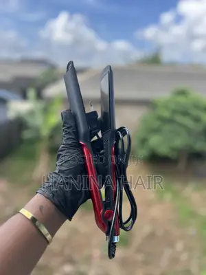 Nova Hair Straightener