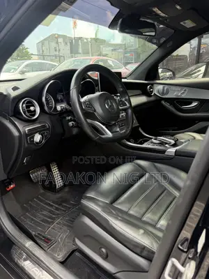 Mercedes-Benz GLC-Class 2017 Black
