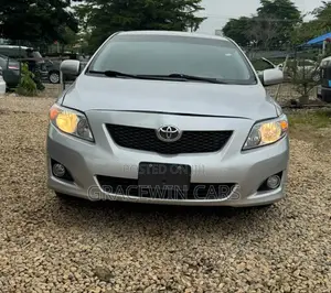 Toyota Corolla 2009 Silver