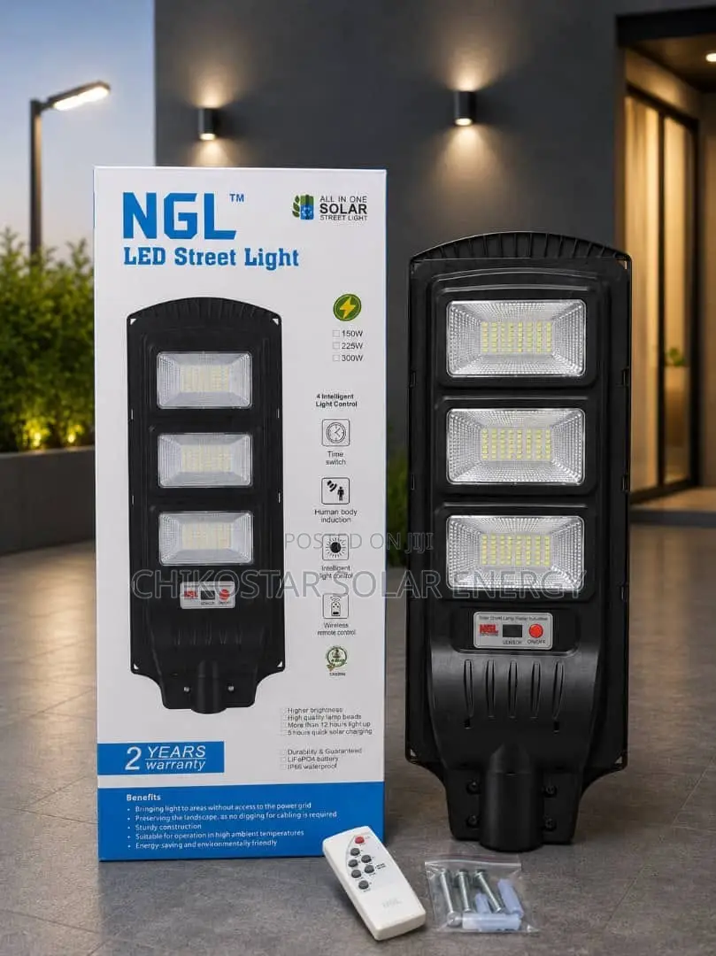 NGL Solar Street Light 200W / 300W – Remote Control, Motion Sensor