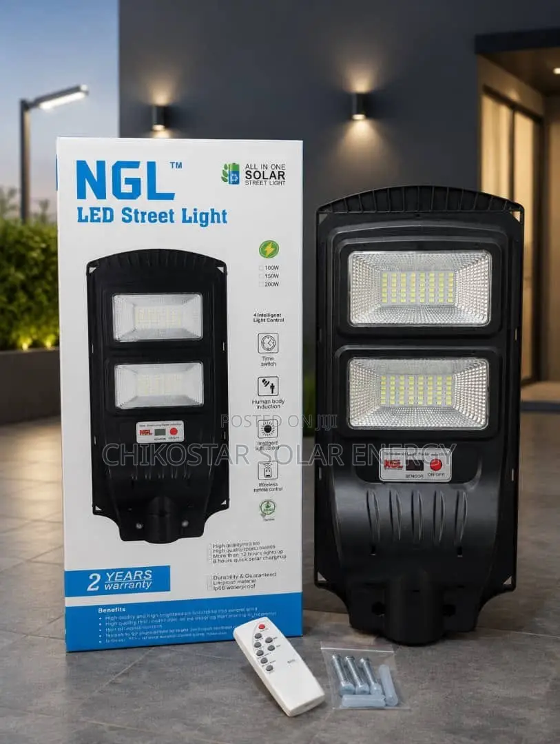 NGL Solar Street Light 200W / 300W – Remote Control, Motion Sensor