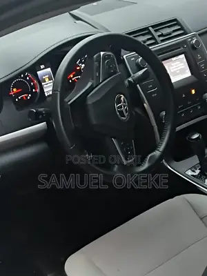 Toyota Camry SE 4dr Sedan (2.5L 4cyl 6A) 2016 Black