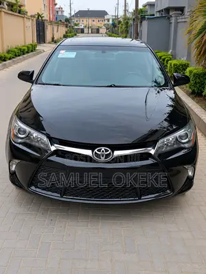 Toyota Camry SE 4dr Sedan (2.5L 4cyl 6A) 2016 Black