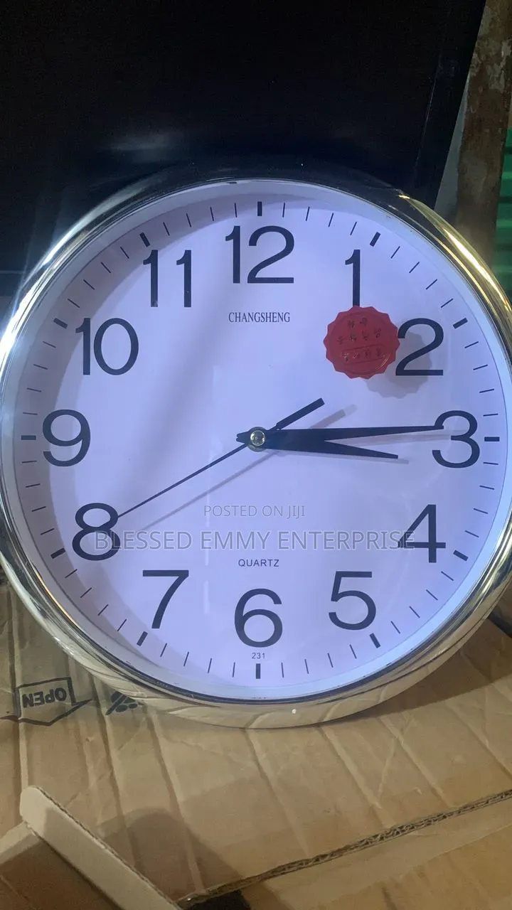 Clock Wall Spy WiFi Camera
