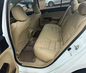 Honda Accord 2011 White