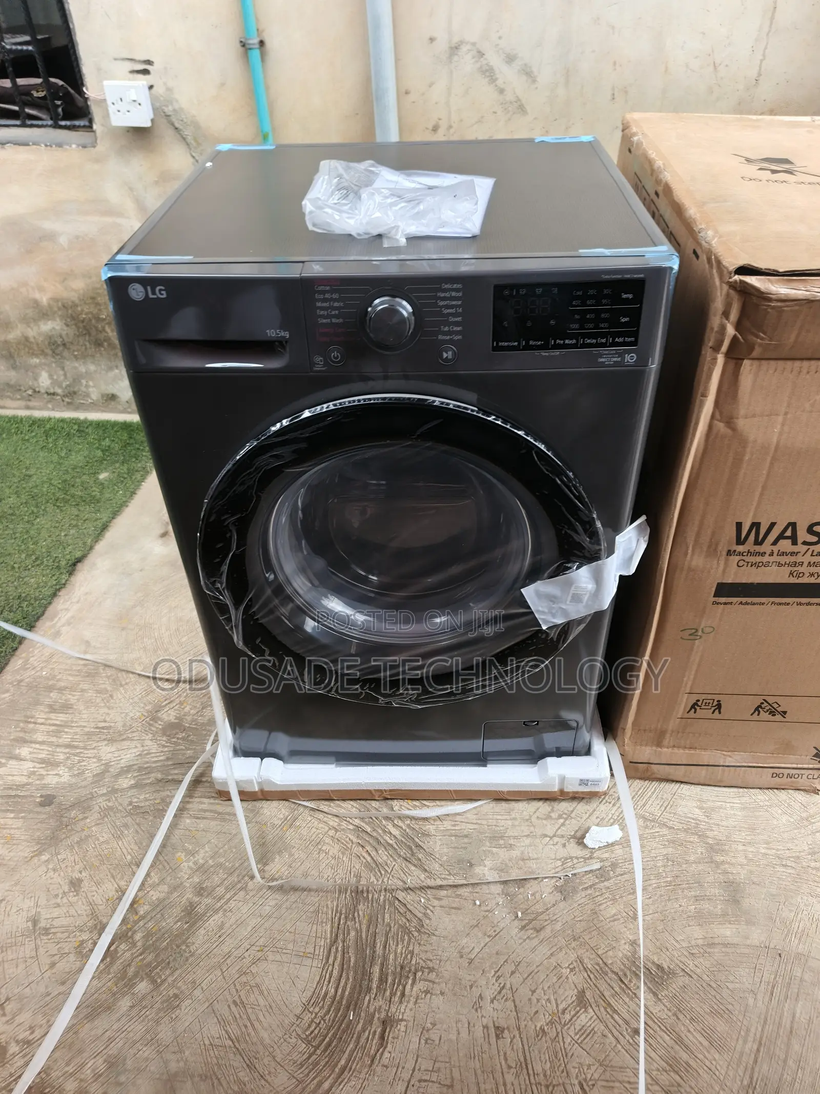 Smart LG 10.5kg Automatic Laundry Washer
