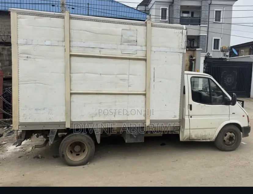 Ford Transit 1999 White