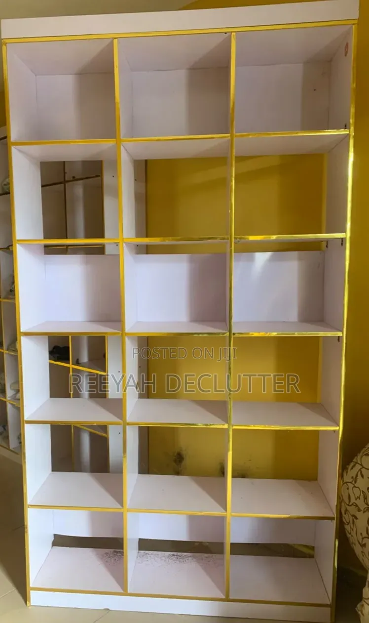 WhiteShelf