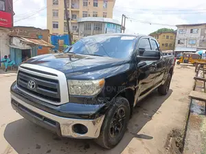 Toyota Tundra 2011 Black