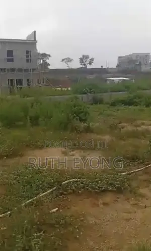1400sqm of Land