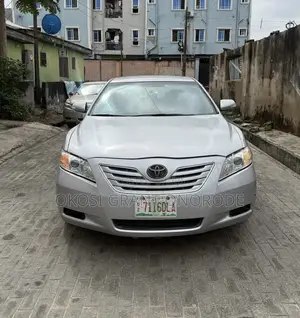 Toyota Camry LE 4dr Sedan (2.4L 4cyl 5A) 2008 Silver