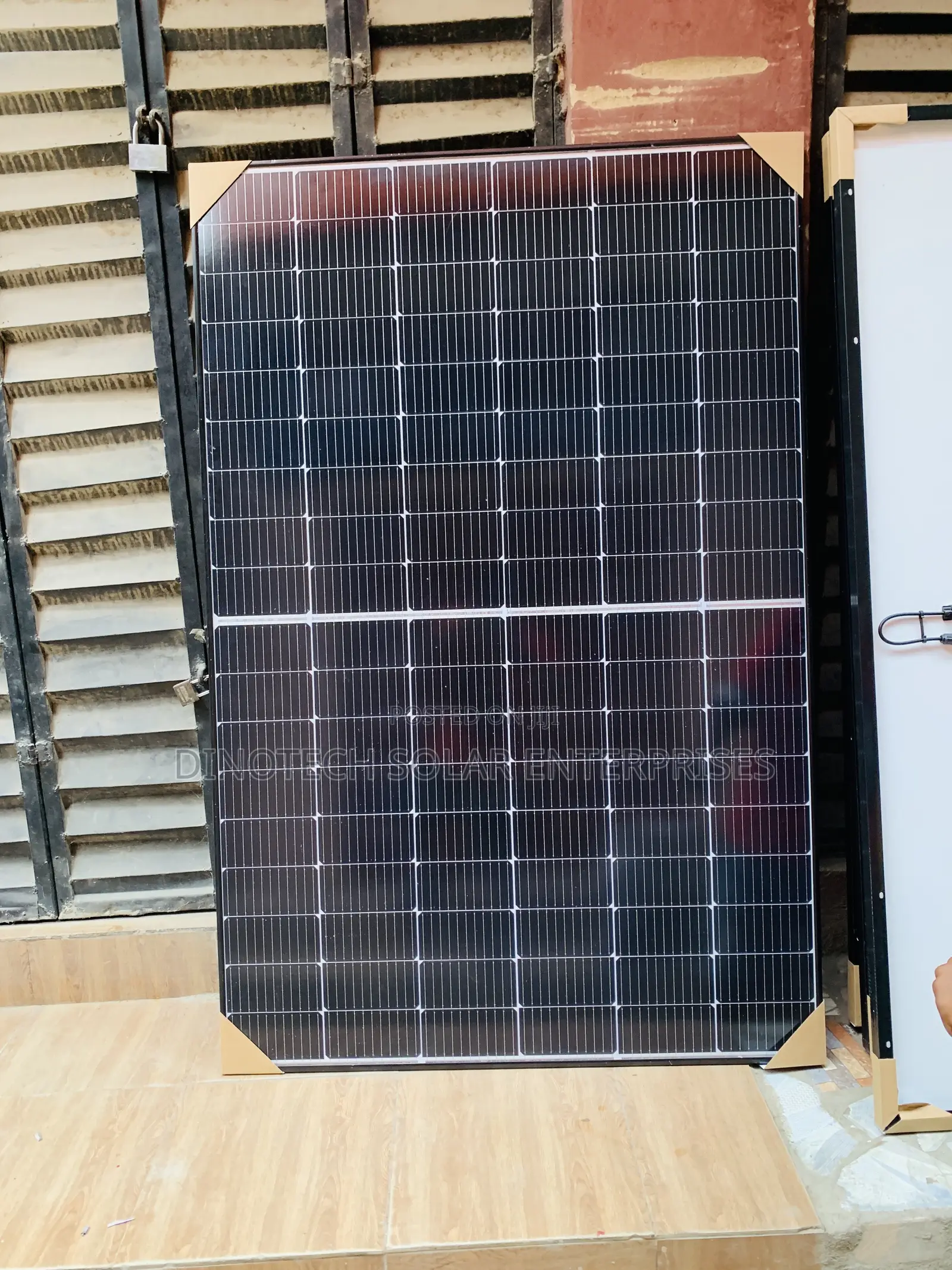 Jinko 450w 120cells Black Frame Solar Panels
