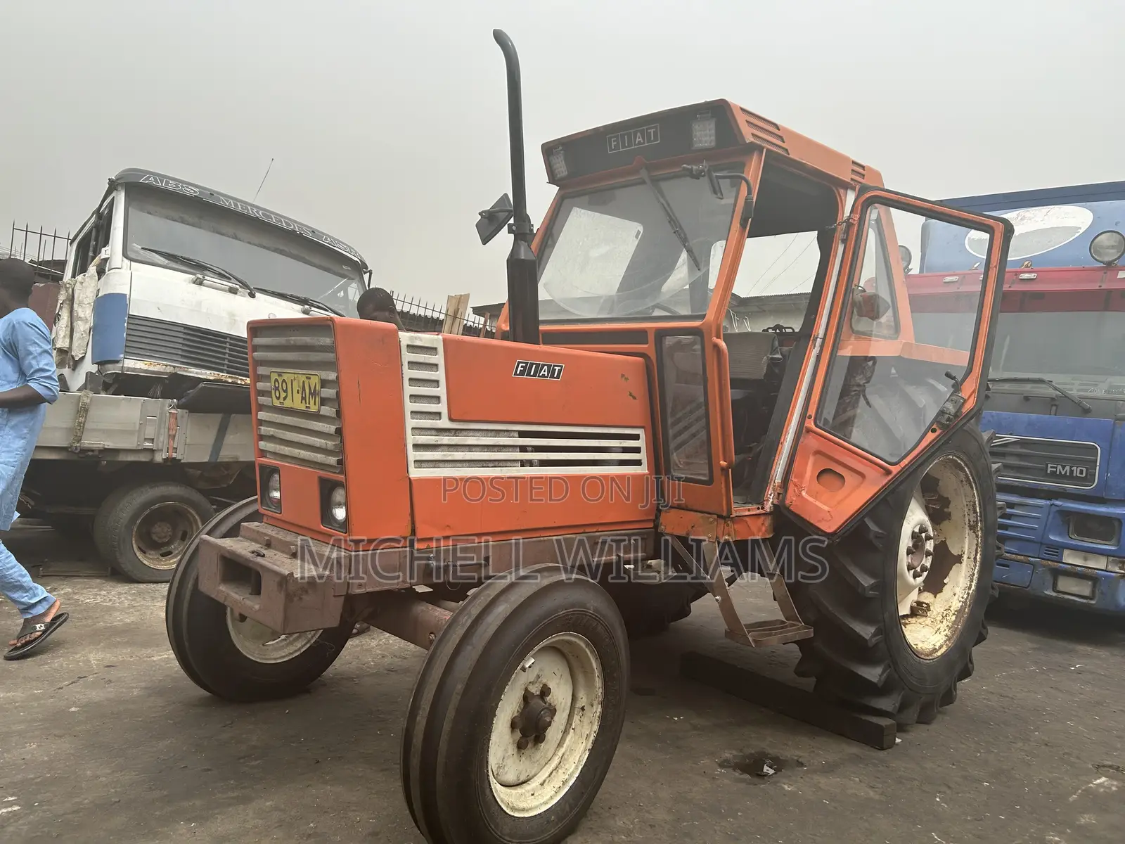 Fiat Tractor 780