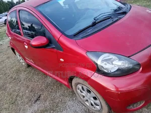 Toyota Aygo 2001 Red